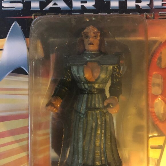 Vintage 1994 Star Trek Generations Lursa Action Figure Blingual Package Unopened - Picture 4 of 9